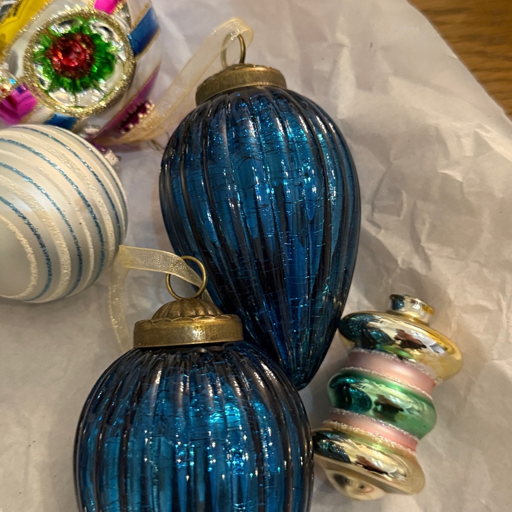 Vintage Style Holiday Ornament Set - Multicolor - Picture 8 of 10